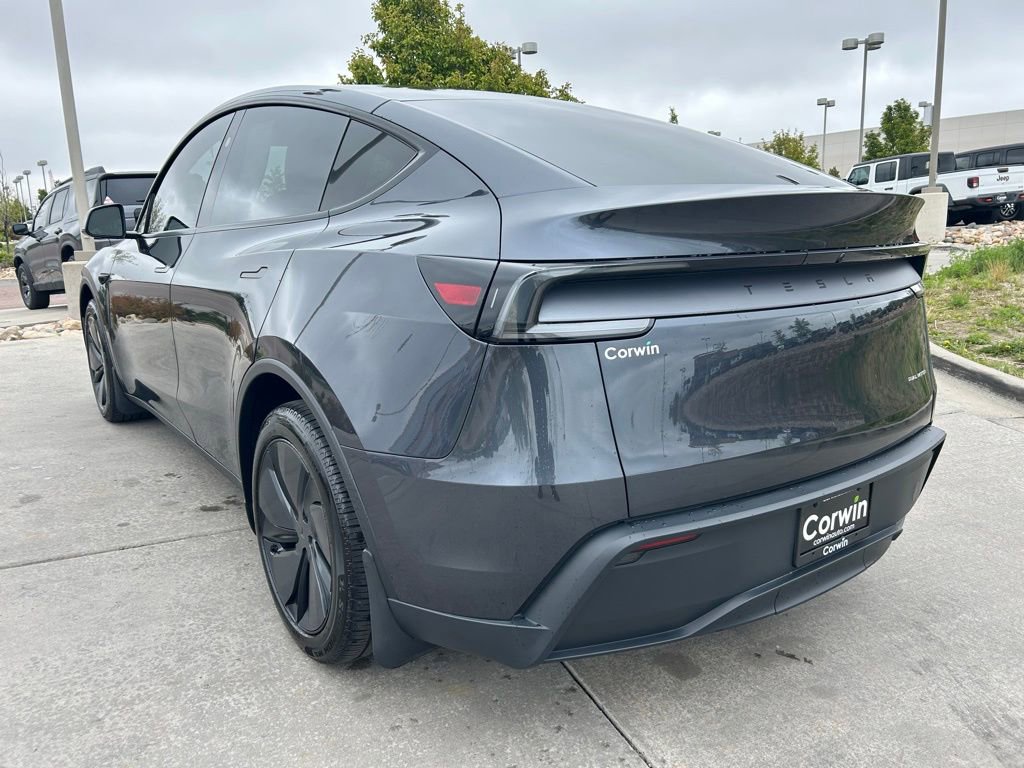 Used 2026 Tesla Model Y Long Range AWD/4WD image 5