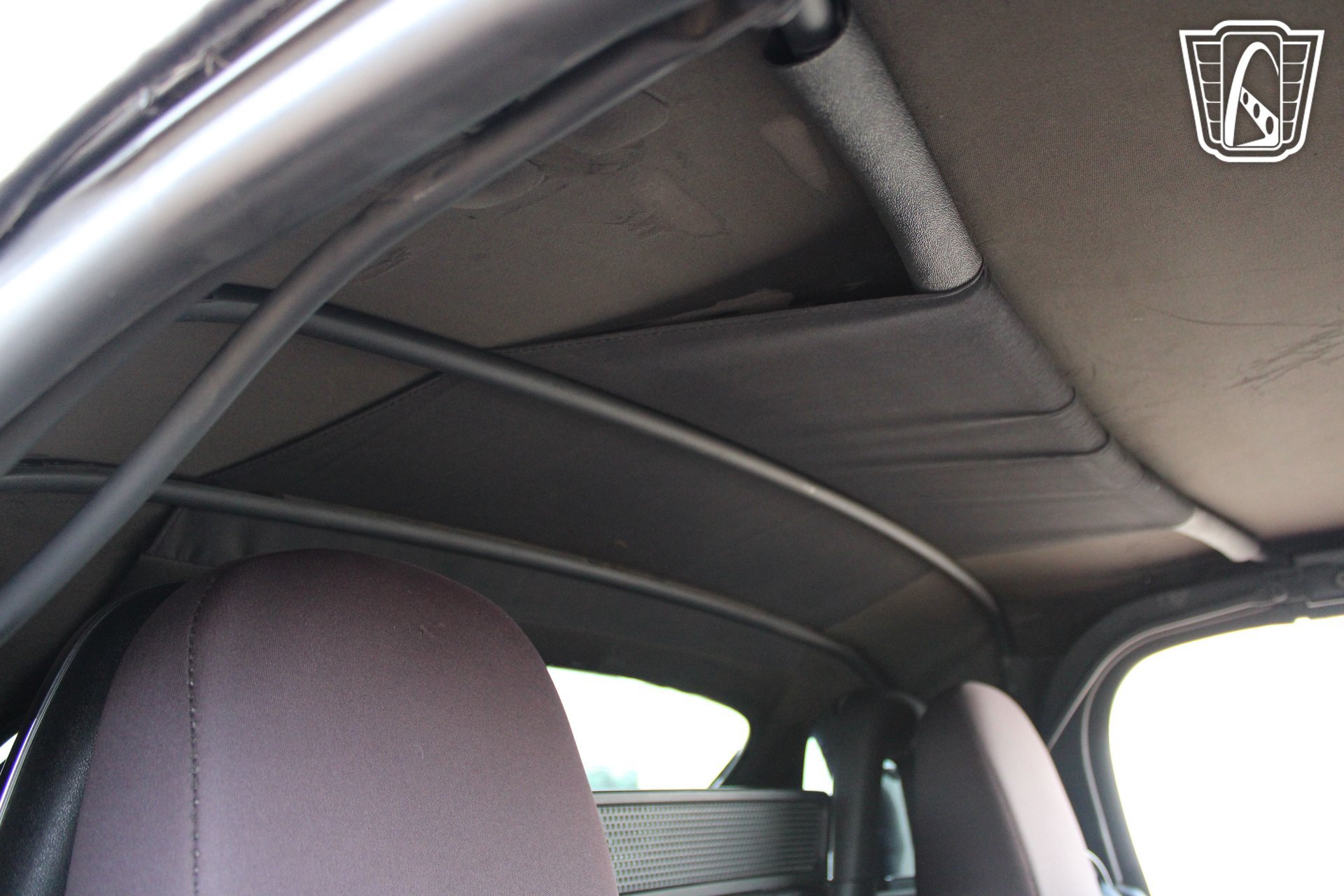 Used 2006 MAZDA MX-5 Miata Sport RWD image 14