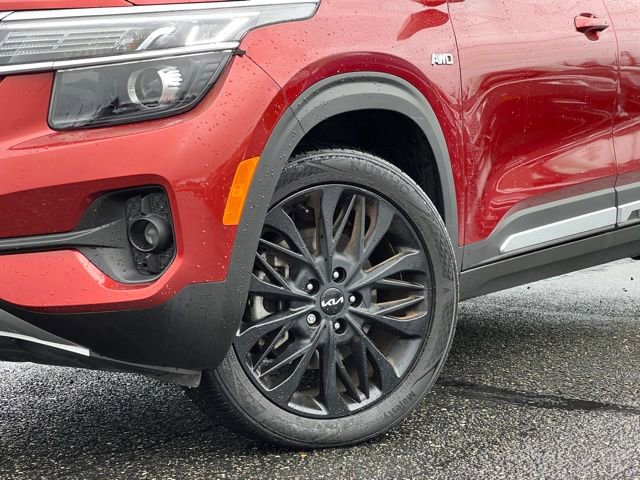 Certified 2023 Kia Seltos Nightfall Edition image 2