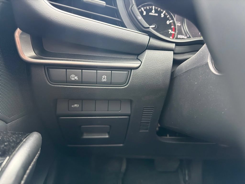 Used 2024 MAZDA MAZDA3 s FWD image 16