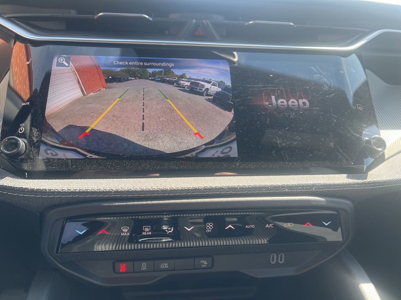 New 2026 Jeep Cherokee Laredo AWD/4WD image 23