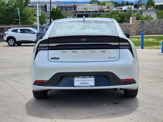 Used 2025 Toyota Prius Plug-In Hybrid FWD image 6