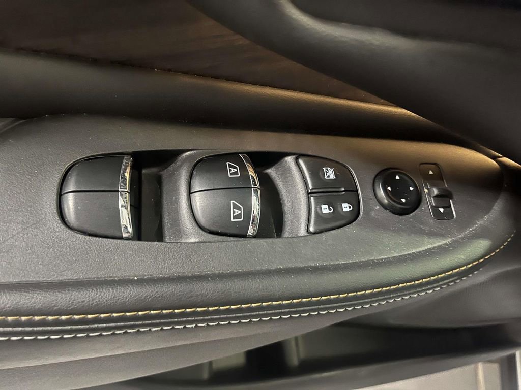 Certified 2023 Nissan Murano Platinum w/ Cargo Package image 17