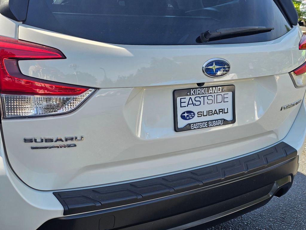 Used 2023 Subaru Forester Premium AWD/4WD image 14