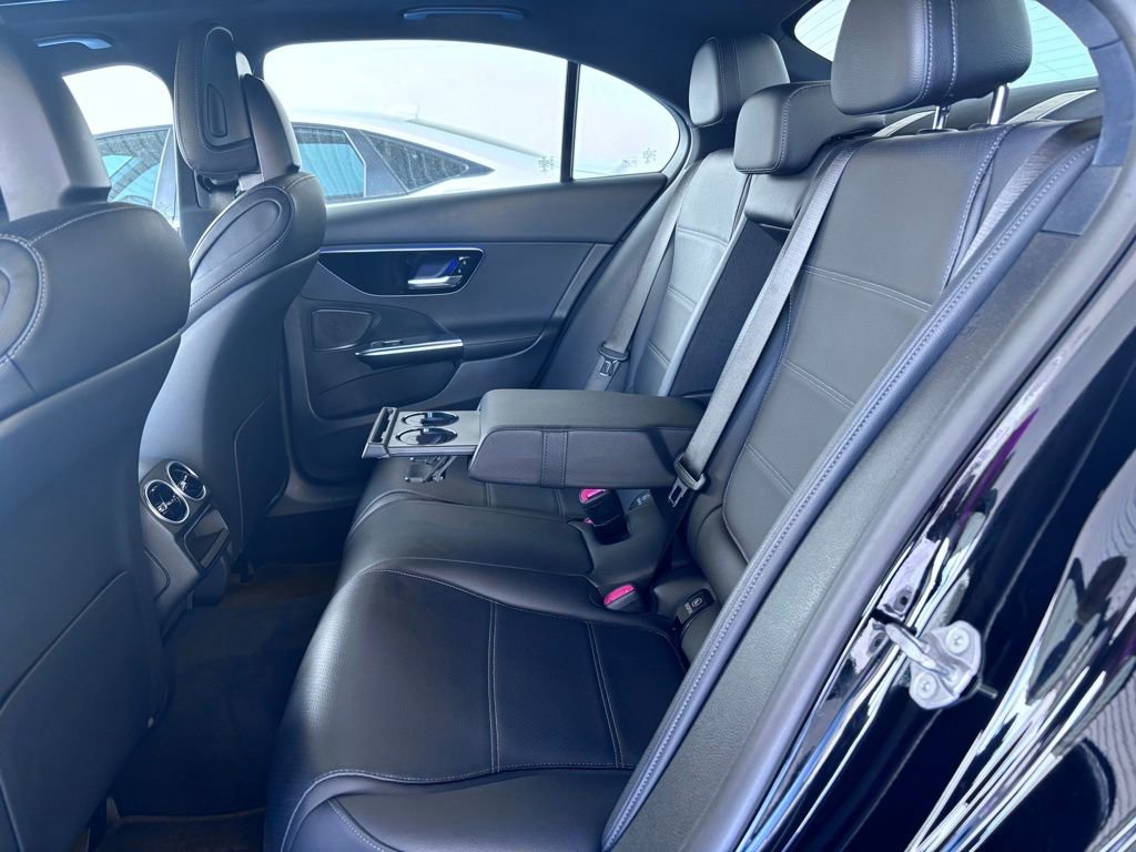 Used 2022 Mercedes-Benz C 300 4MATIC Sedan image 15