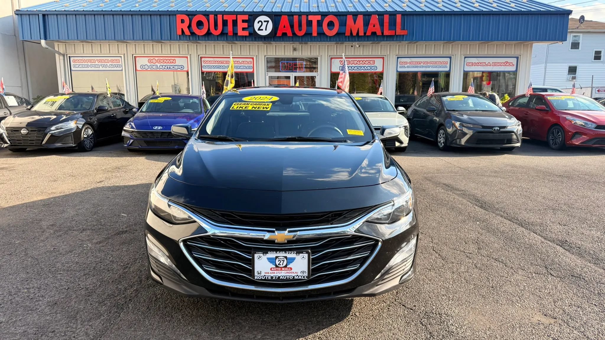Used 2024 Chevrolet Malibu LT FWD image 3