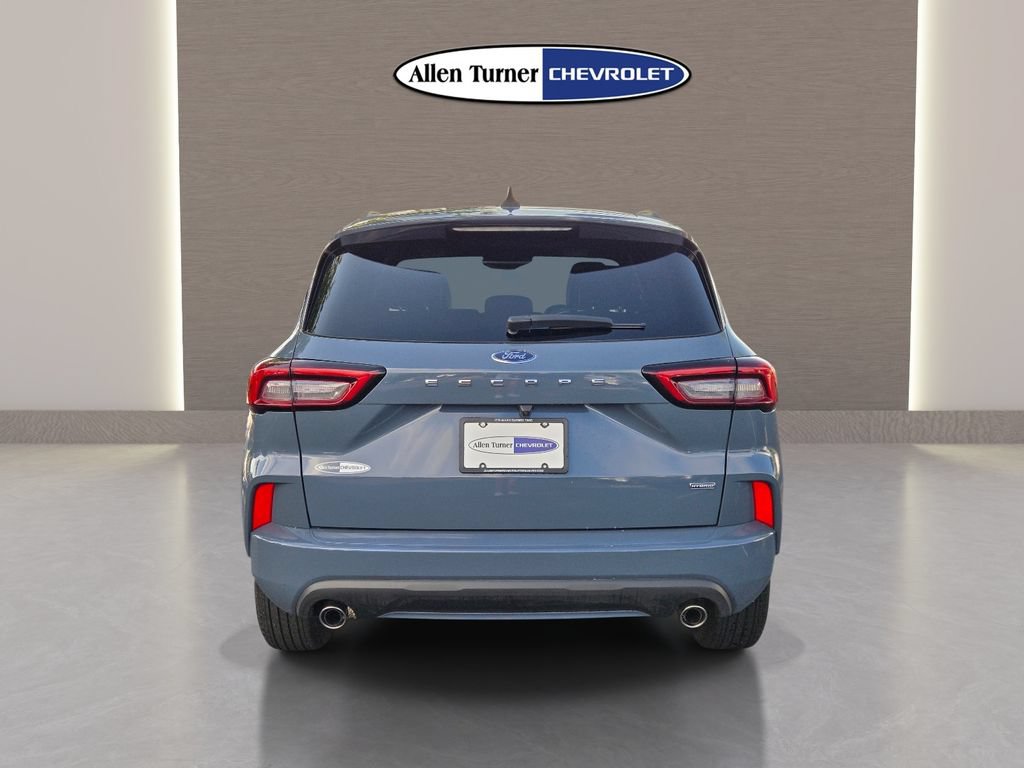 Used 2024 Ford Escape ST-Line w/ Equipment Group 301A FWD image 8