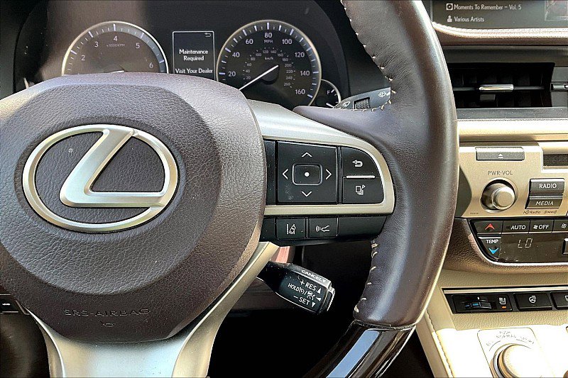 Used 2017 Lexus ES 350 w/ Luxury Package FWD image 18