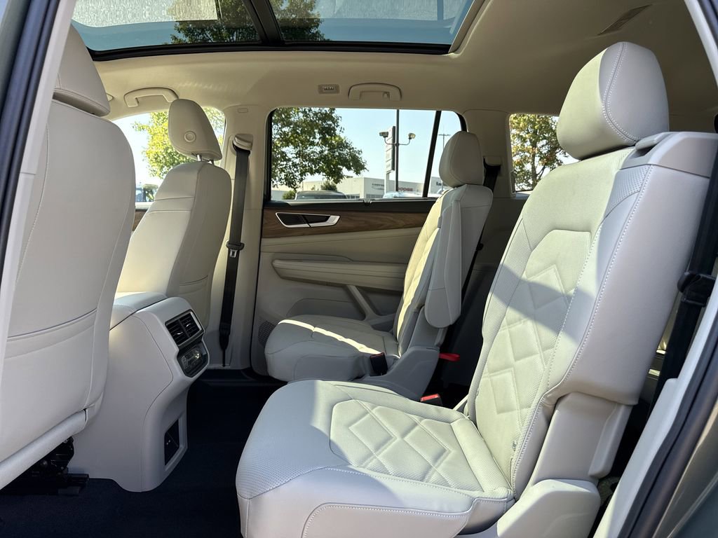 New 2026 Volkswagen Atlas SE image 14