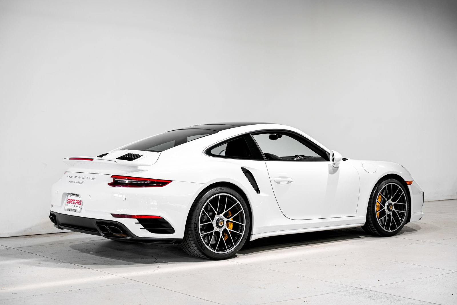 Used 2018 Porsche 911 Turbo S AWD/4WD image 3