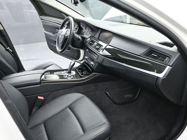 Used 2013 BMW 528i Sedan image 22