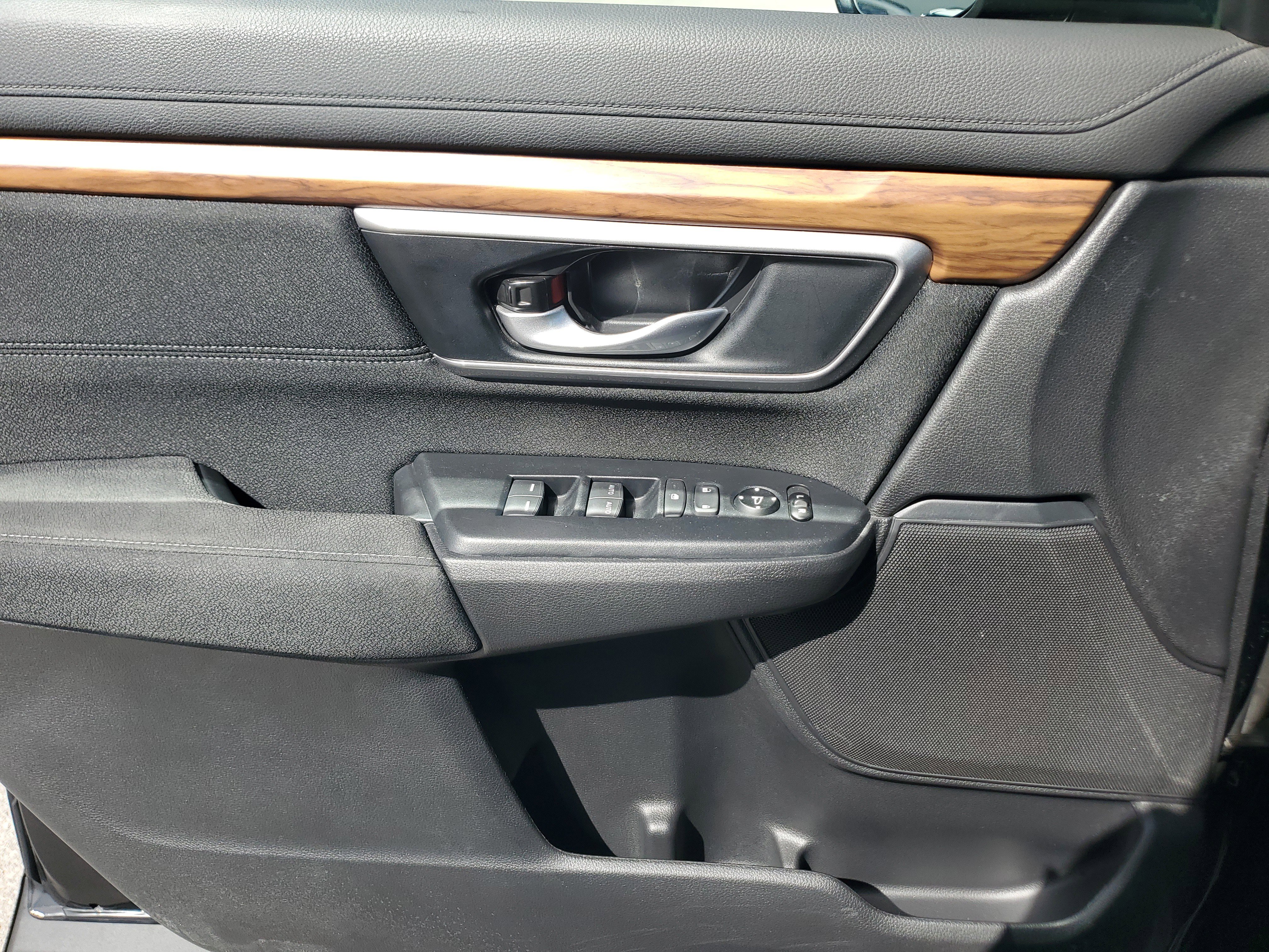 Used 2020 Honda CR-V EX image 26