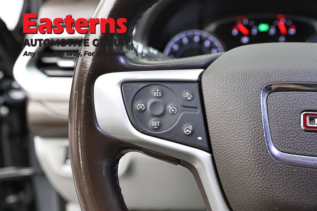 Used 2021 GMC Acadia SLT w/ Preferred Package image 15