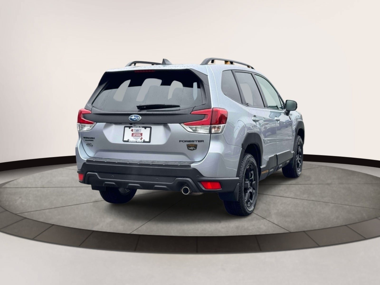 Certified 2025 Subaru Forester Wilderness AWD/4WD image 4