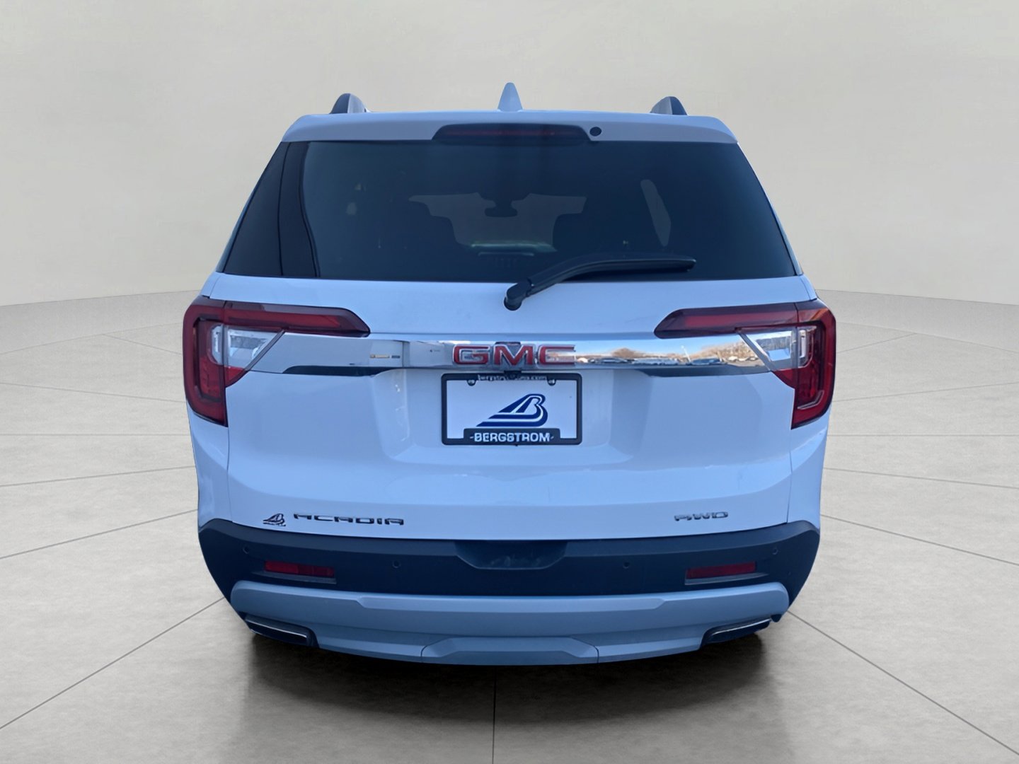 Used 2023 GMC Acadia SLE w/ Driver Convenience Package image 6