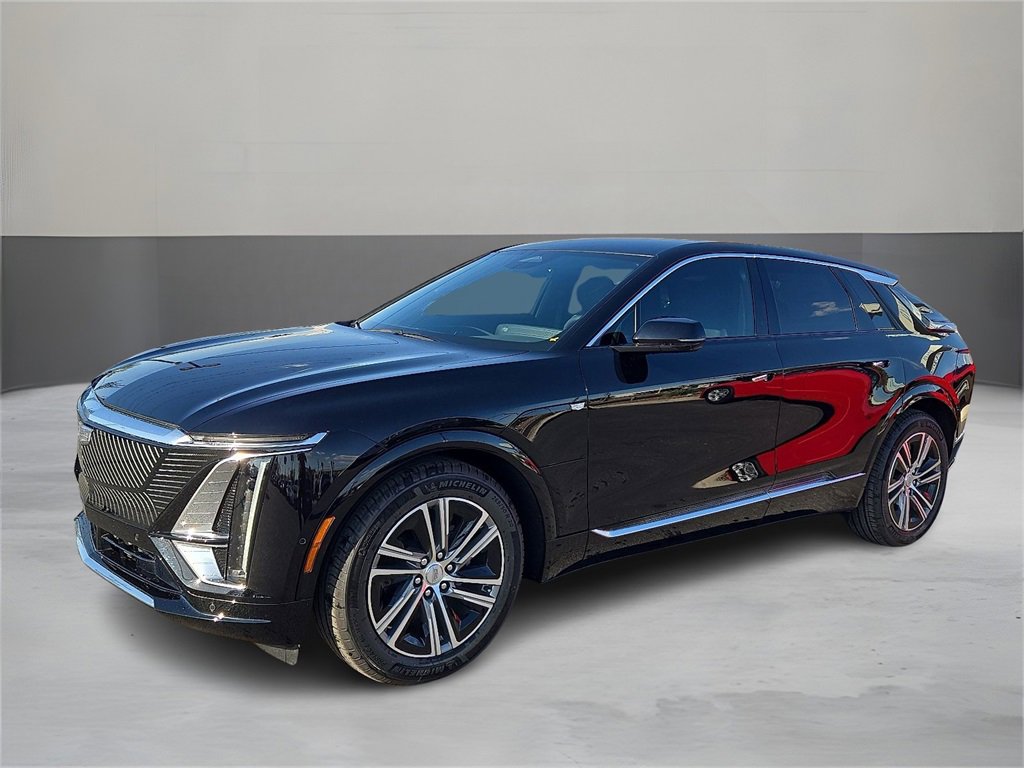 New 2025 Cadillac Lyriq Luxury image 1