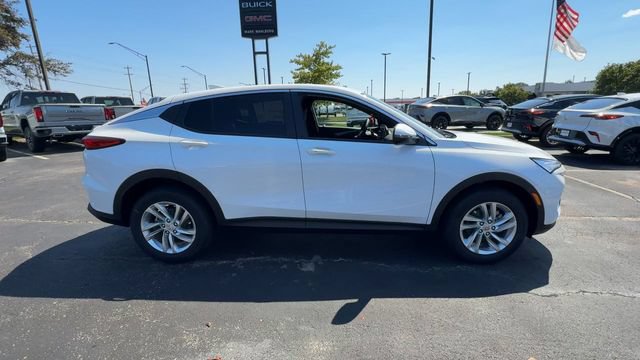 New 2026 Buick Envista Sport Touring w/ Convenience I Package FWD image 9