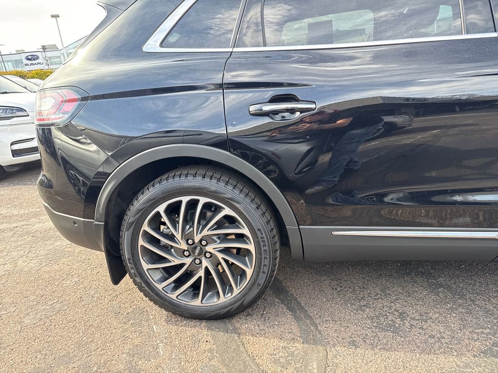 Certified 2019 Lincoln Nautilus Reserve AWD/4WD image 35