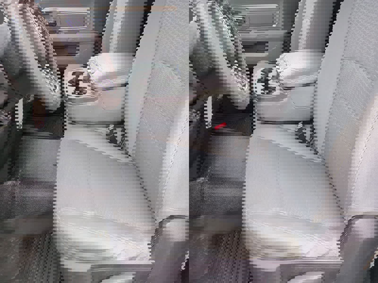 Used 2017 RAM 4500 Tradesman w/ Power & Remote Entry Group image 16