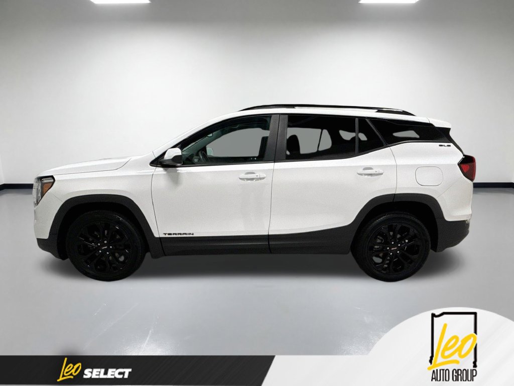 Used 2022 GMC Terrain SLE w/ GMC Pro Grade Package AWD/4WD image 10