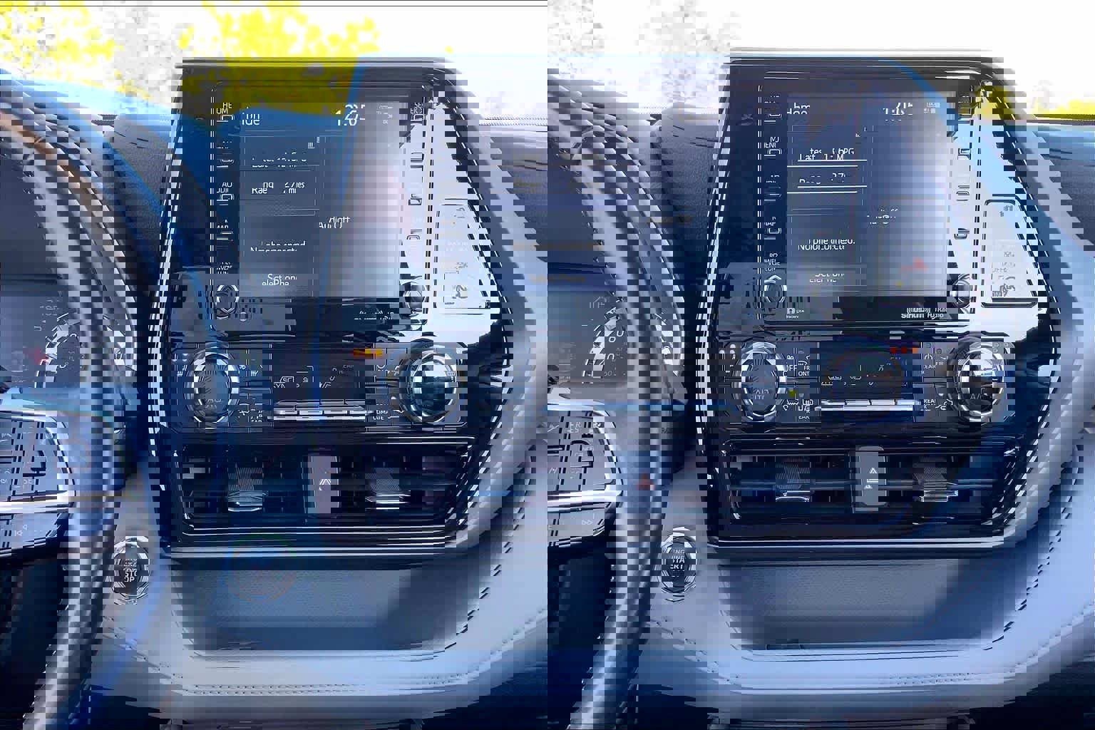 Used 2022 Toyota Highlander XLE image 7