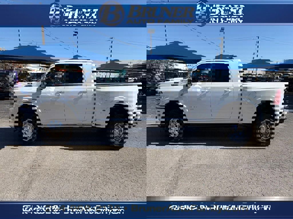 New 2026 RAM 3500 Longhorn image 9