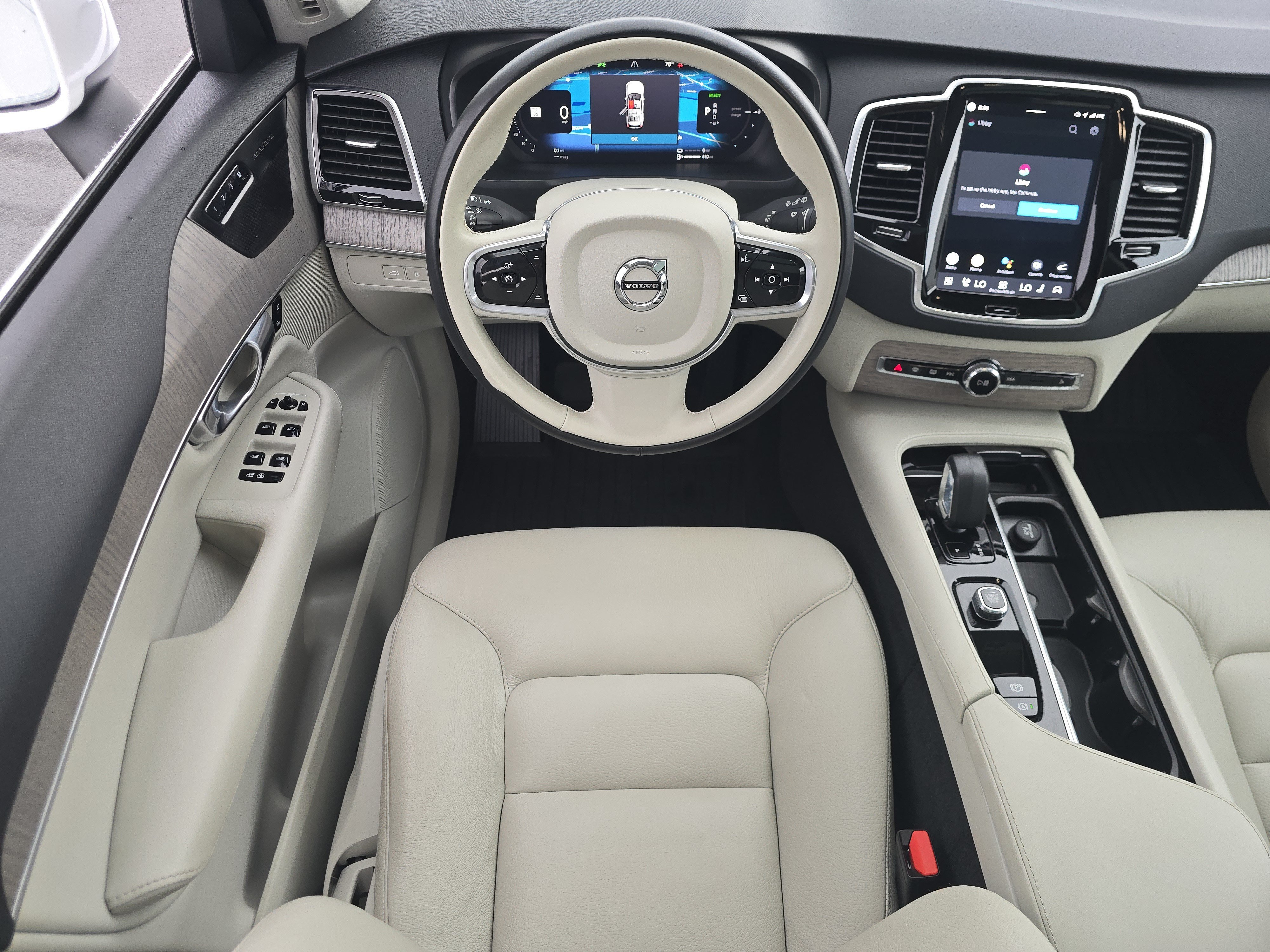 Used 2023 Volvo XC90 T8 Plus AWD/4WD image 23