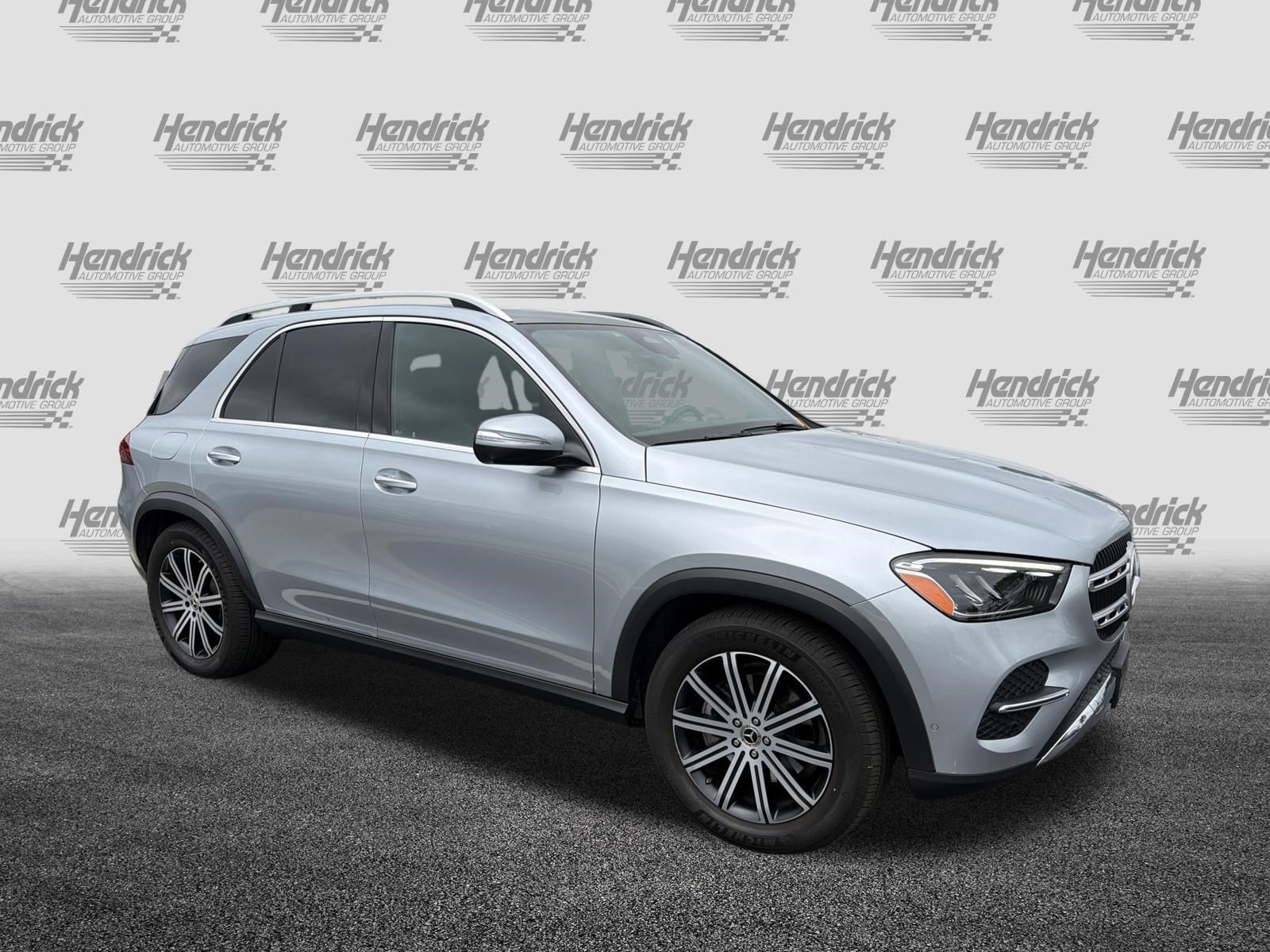Certified 2025 Mercedes-Benz GLE 350 4MATIC image 2
