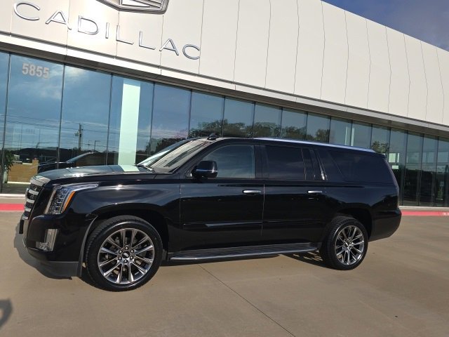 Used 2019 Cadillac Escalade ESV Luxury w/ Escalade Sport Edition image 2
