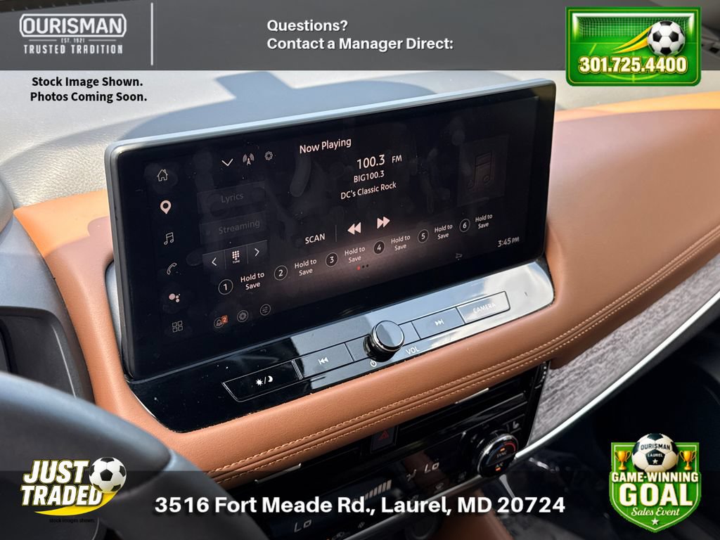 Used 2024 Nissan Rogue Platinum AWD/4WD image 11