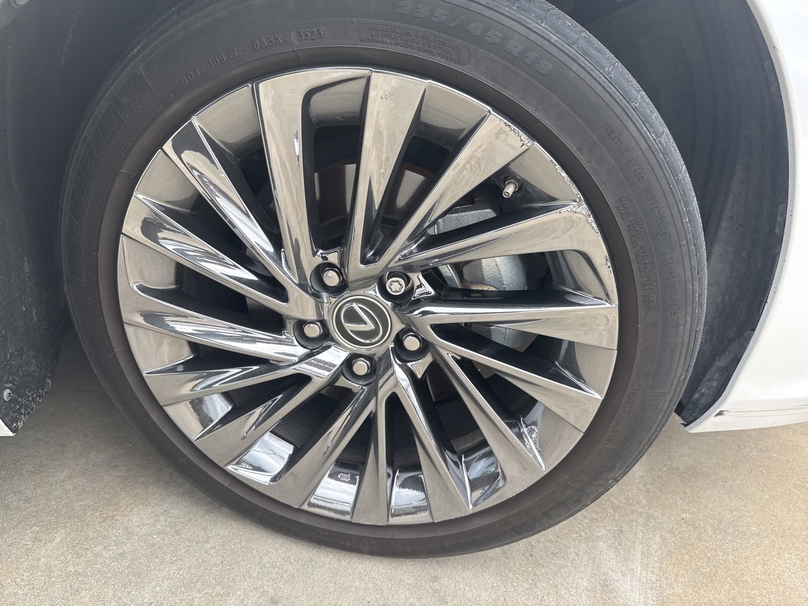 Used 2024 Lexus ES 300h w/ Technology Package image 26