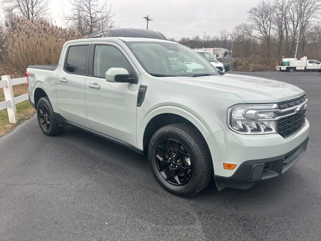 Certified 2022 Ford Maverick Lariat w/ Equipment Group 500A Standard image 3