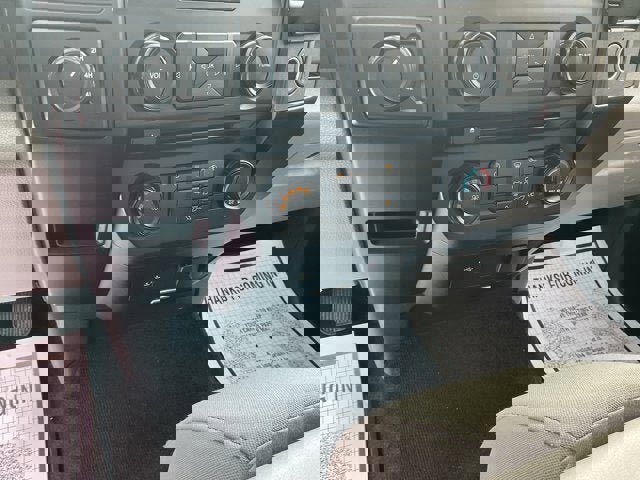 Used 2017 Ford F150 XL w/ Equipment Group 101A Mid image 18