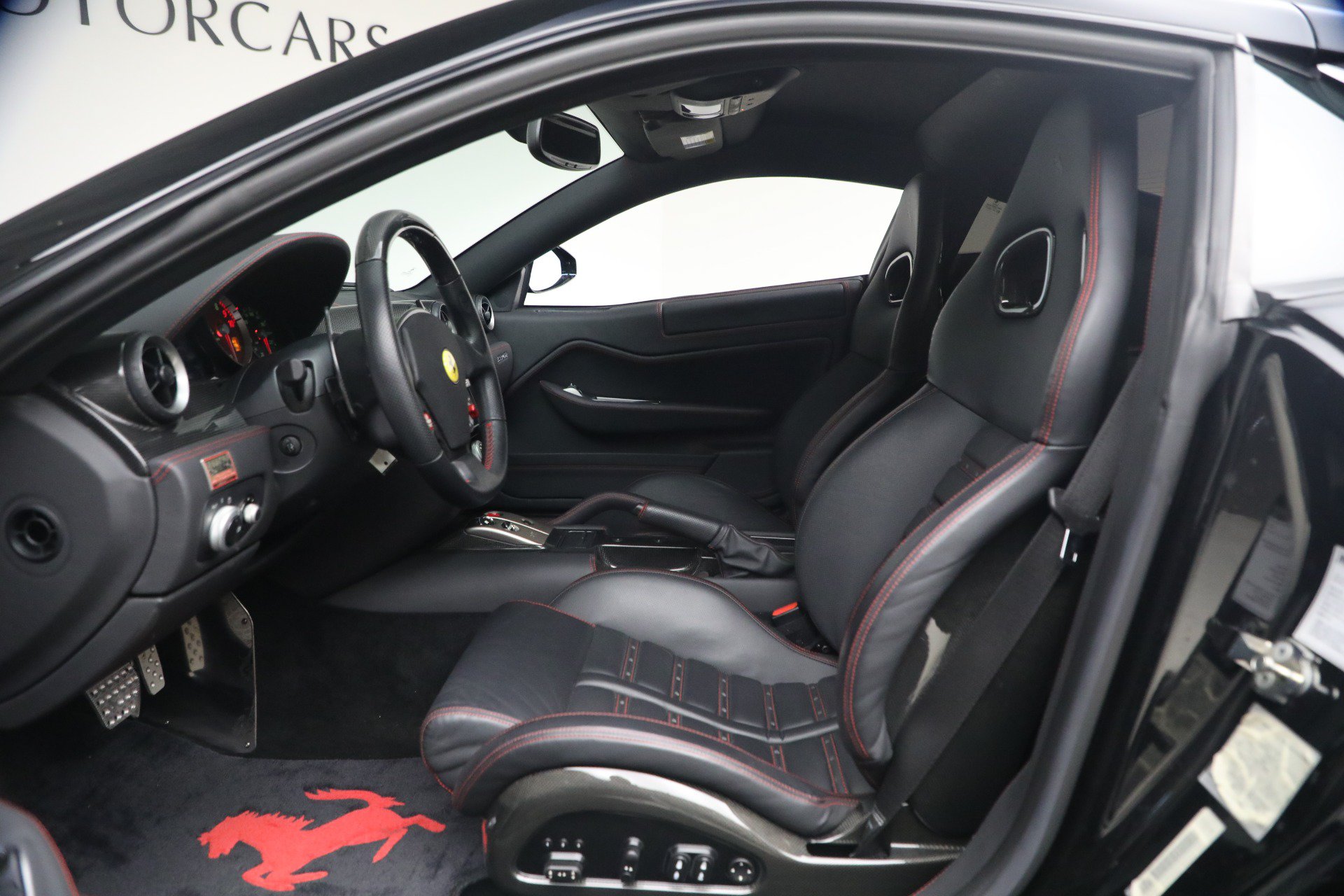 Used 2009 Ferrari 599 GTB Fiorano RWD image 13