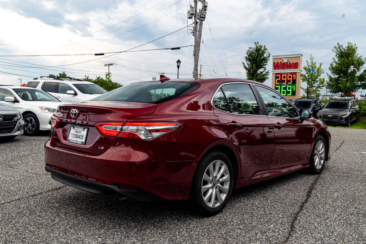 Used 2020 Toyota Camry LE image 6