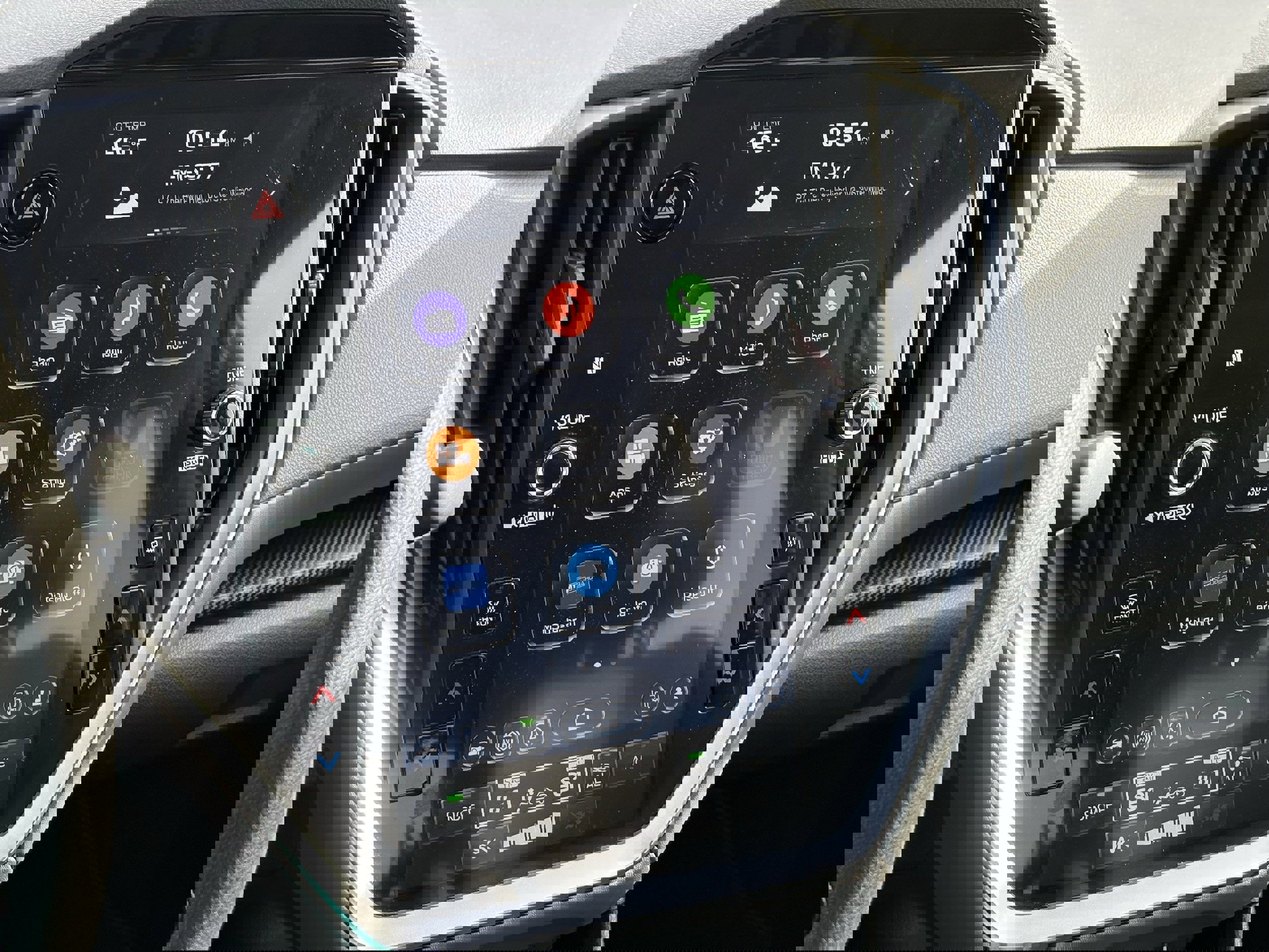 Certified 2024 Subaru Crosstrek 2.0i Premium image 22