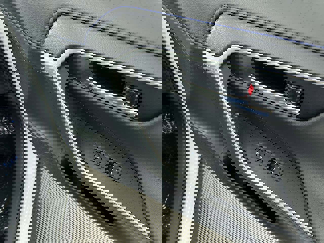 Used 2024 Toyota RAV4 XSE w/ Weather Package image 29