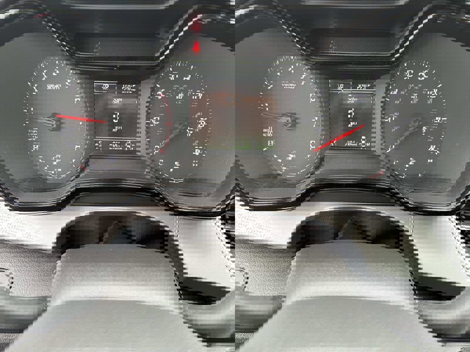 Certified 2025 Chevrolet Trax LS w/ LS Convenience Package image 8