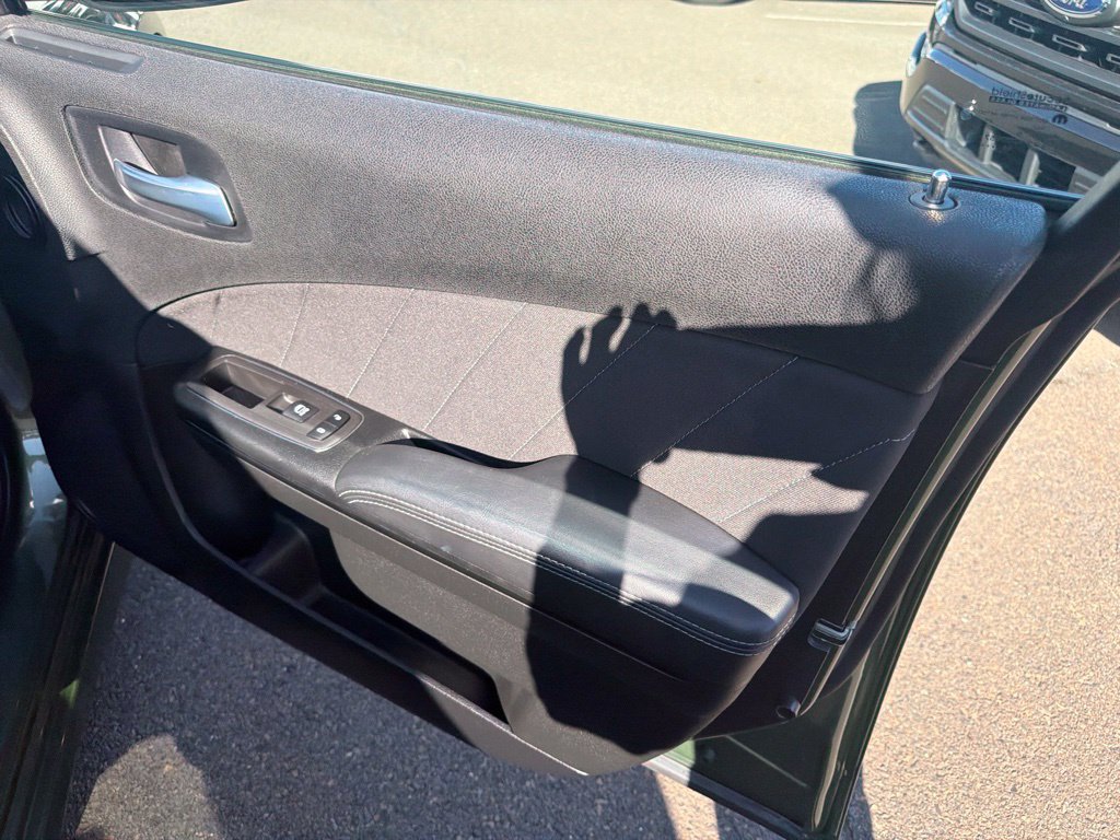 Used 2022 Dodge Charger GT AWD/4WD image 15