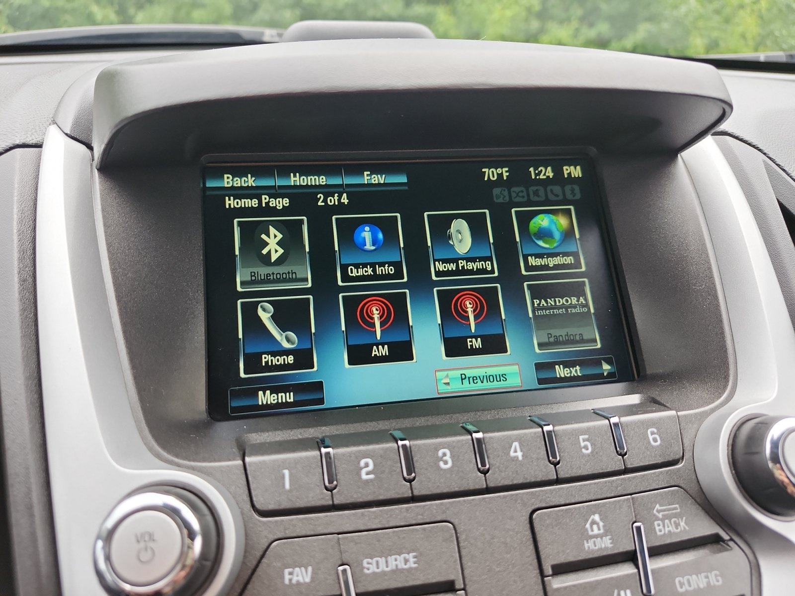 Used 2017 Chevrolet Equinox Premier w/ Enhanced Convenience Package AWD/4WD image 22