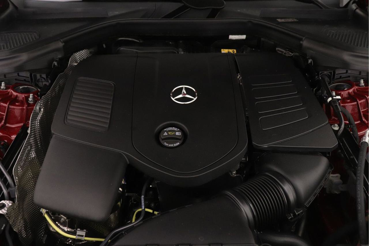 New 2026 Mercedes-Benz GLC 300 image 9