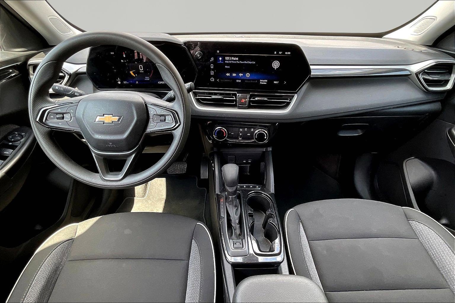 Used 2025 Chevrolet TrailBlazer LT FWD image 7