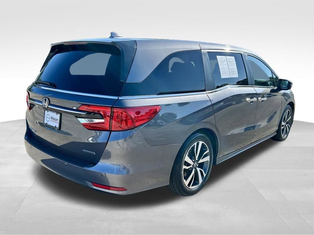 Used 2022 Honda Odyssey Touring image 5