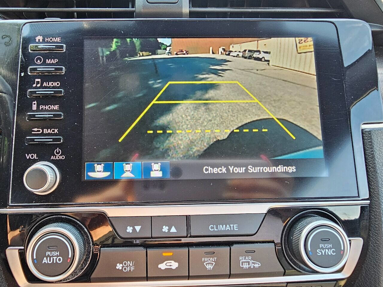 Used 2019 Honda Civic Touring image 23