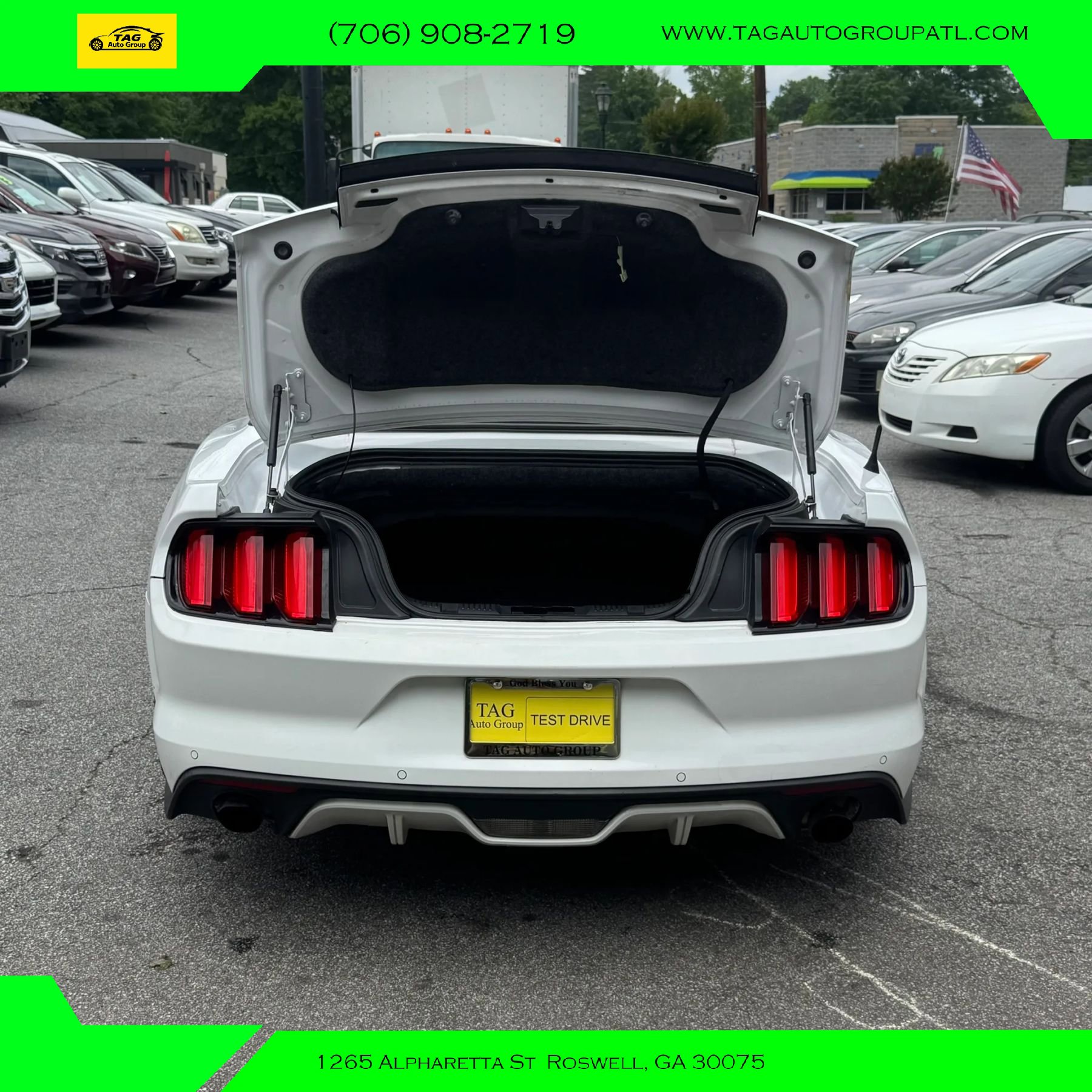 Used 2017 Ford Mustang Premium RWD image 6
