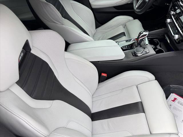 Used 2022 BMW M5 w/ Executive Package image 18