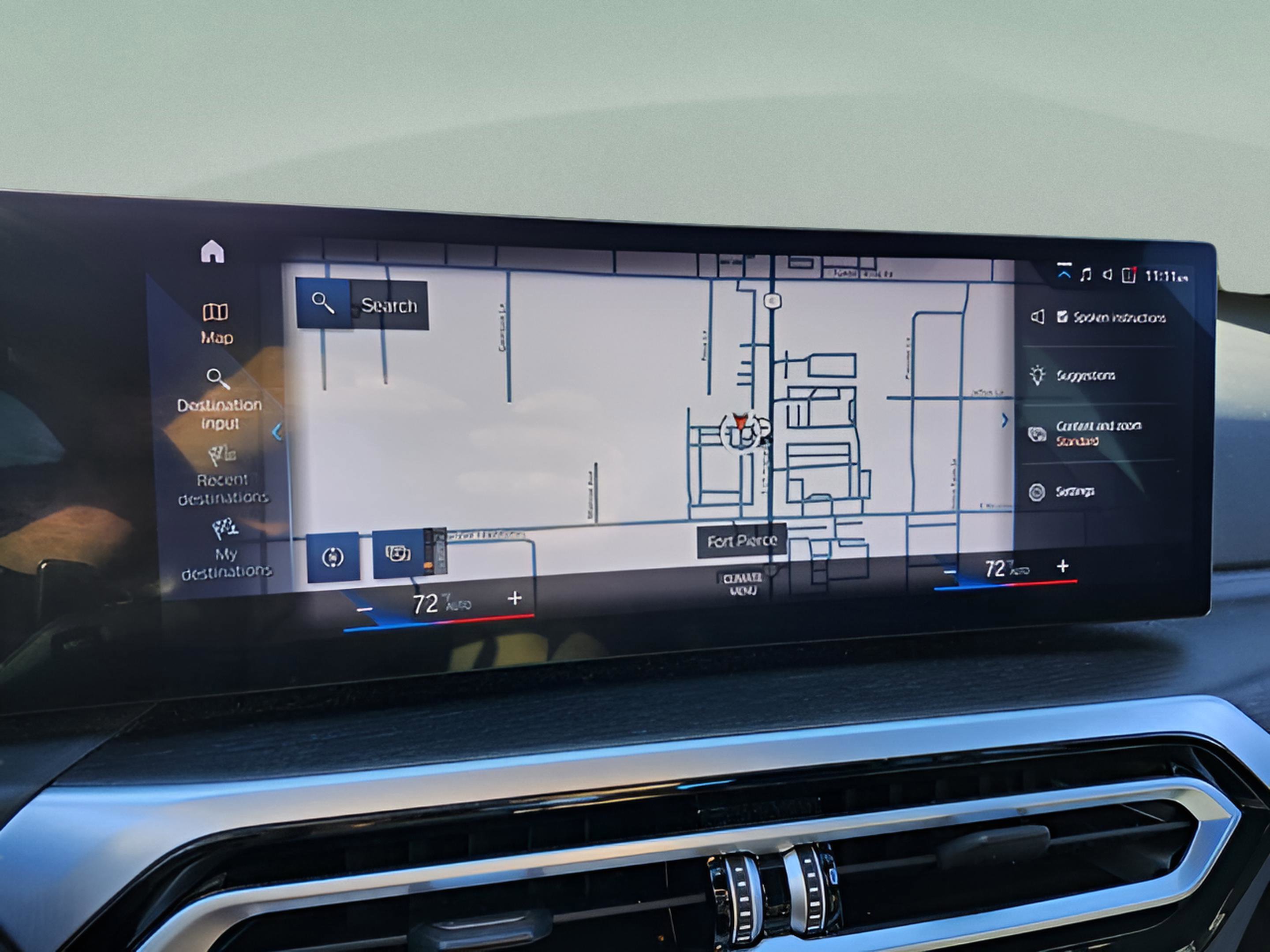 Certified 2023 BMW 330i Sedan w/ Driving Assistance Package image 23