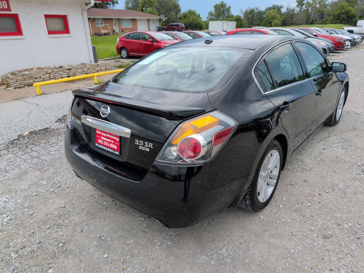 Used 2011 Nissan Altima 3.5 SR w/ 3.5SR Premium Pkg FWD image 3