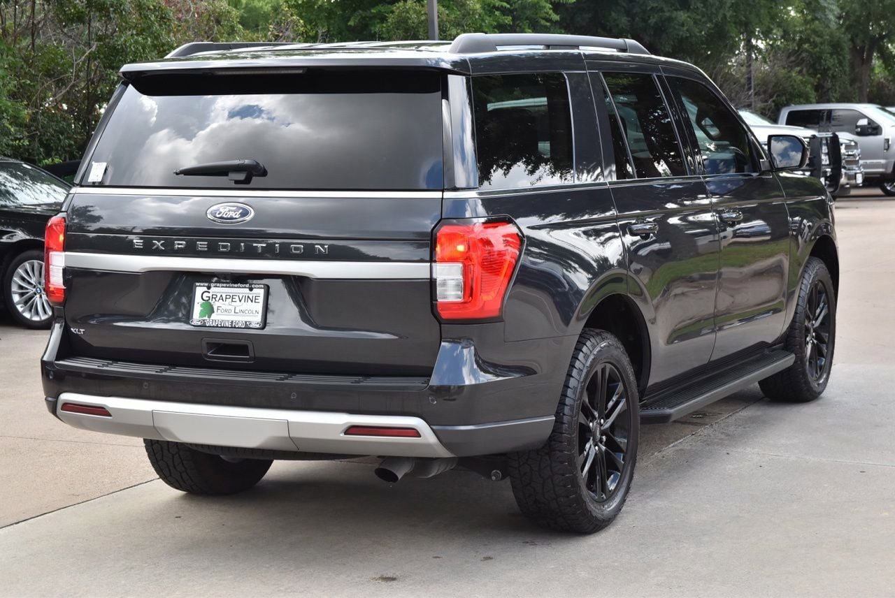 Certified 2024 Ford Expedition XLT AWD/4WD image 8