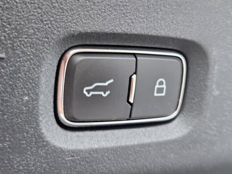 Used 2025 Lincoln Navigator Reserve AWD/4WD image 20